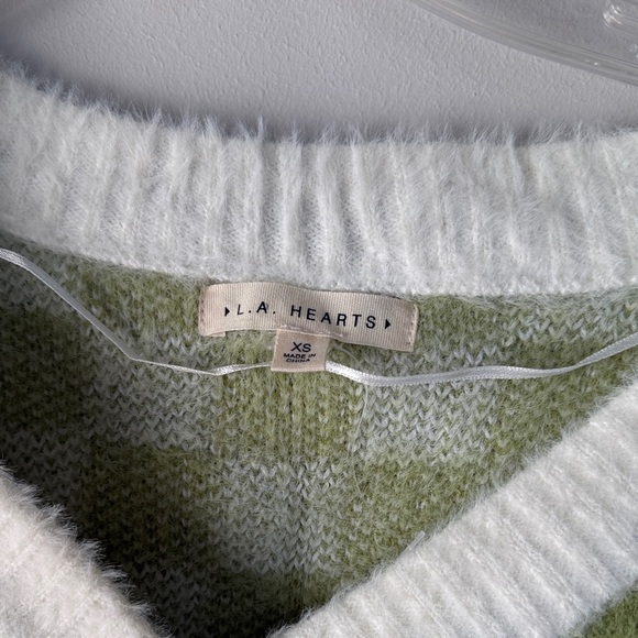 La Hearts Olive and White Checkered Cardigan - Picture 2 of 4